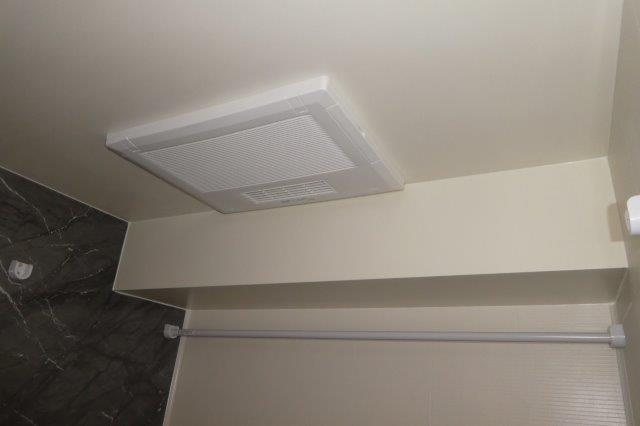 ウエストディオスⅢの浴室|浴室乾燥機