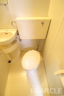【トイレ】 | シェモワ・30 | トイレです