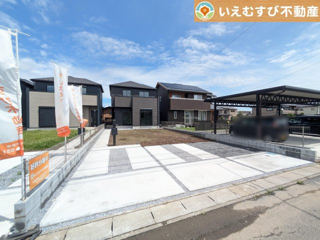 GRAFARE　羽生市北2期の駐車場