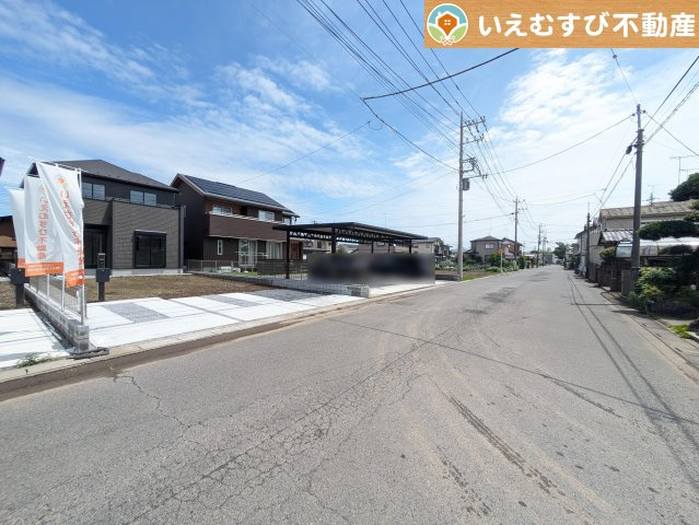 GRAFARE　羽生市北2期の前面道路含む現地写真