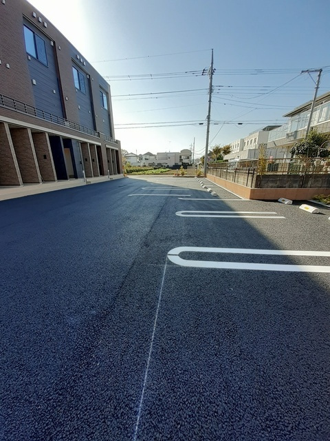KMCグランドシャトーの駐車場