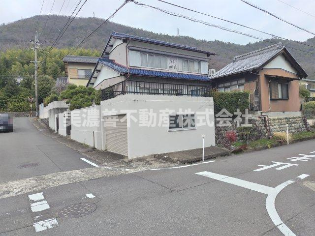 ６２９８５　岐阜市日野東中古戸建ての外観