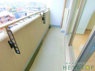 【バルコニー】 | 南向きバルコニー（同仕様写真）