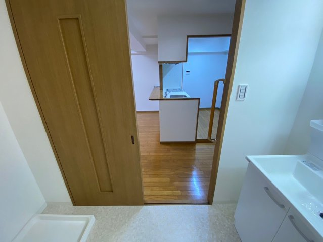 ライオンズマンション香流第3の脱衣所|家事動線良好です！