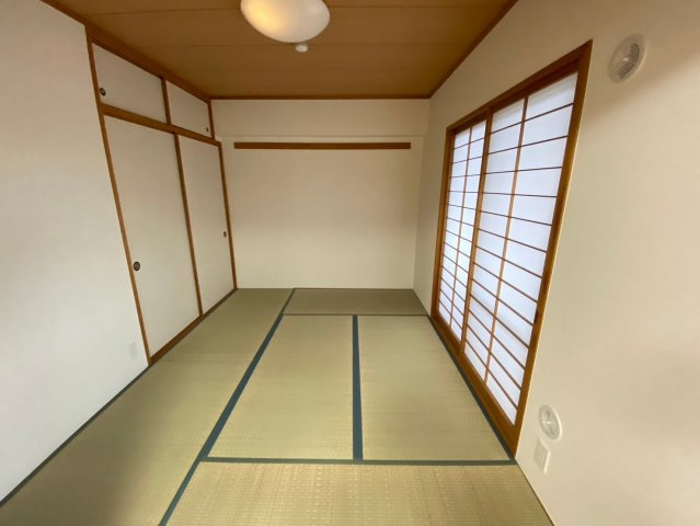 ライオンズマンション香流第3の和室|和の風情を演出する内障子付