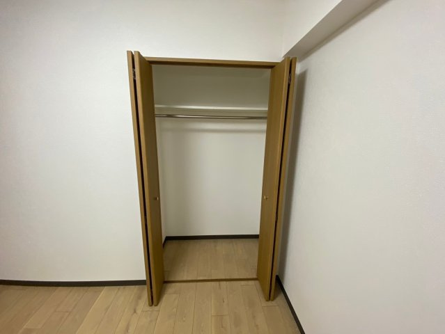 ライオンズマンション香流第3の収納|大きな収納があると荷物の整理ができ、便利ですね