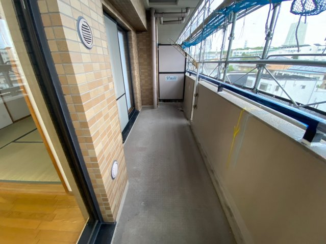 ライオンズマンション香流第3のバルコニー|陽当り良好なバルコニーです、洗濯物が良く乾きます。