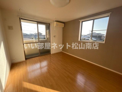 【内装】 | シルバーアース