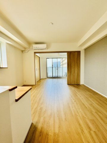 【洋室】 | スプランディッド弁天町