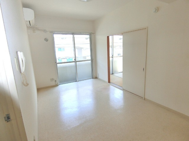 Lily南大野の居間・リビング