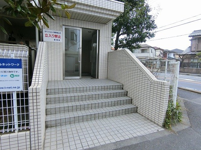 エスポワール玉川のエントランス