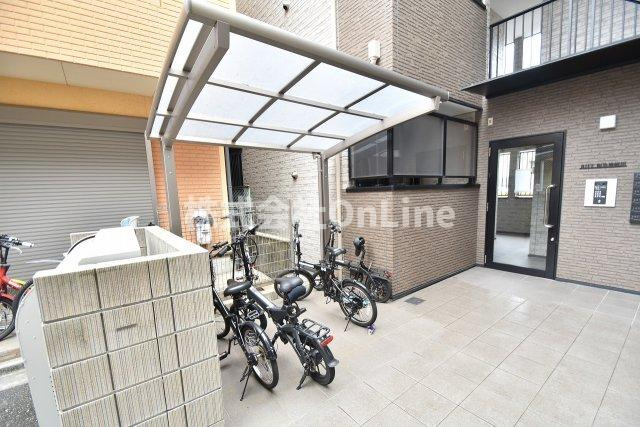 RIFF阪急神崎川の駐車場