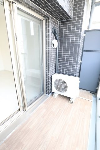 大阪市都島区中野町１丁目の賃貸マンションのバルコニー