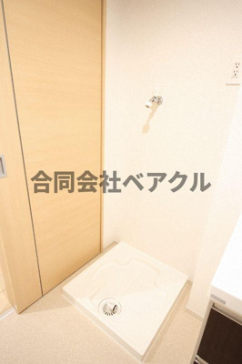【洗面所】 | プログレスⅤ番館 | 広い洗面スペース