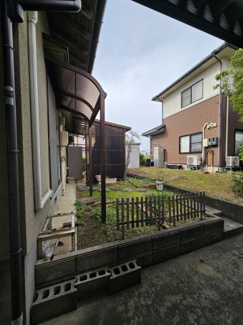 【庭】 | 鳥取市若葉台北4丁目中古戸建て