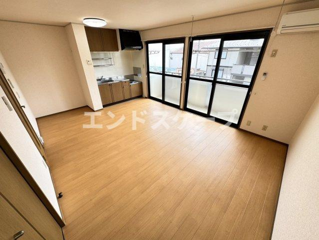 ヴィラ グランデ　Ｂの居間・リビング|高崎、前橋、伊勢崎エリアのお部屋探しはエンドスケープまで！お客様の理想お聞かせ下さい♪