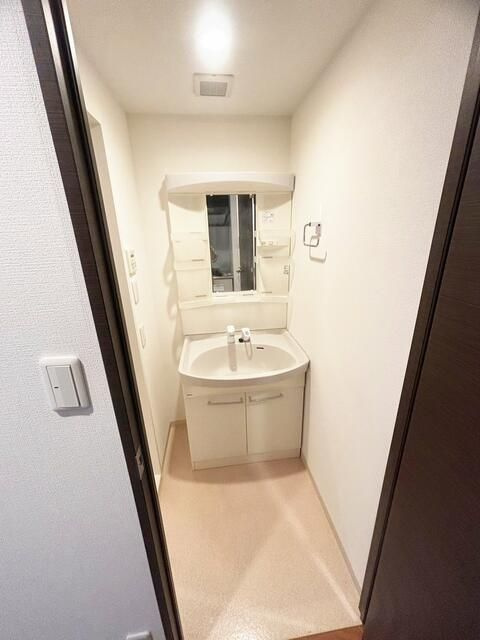 Ｖｉｌｌａｇｅ　Ｈｏｕｓｅ　幕張本郷の洗面所