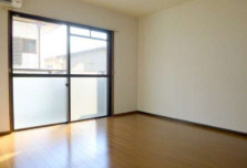 大津市一里山４丁目の店舗事務所の内装|室内です