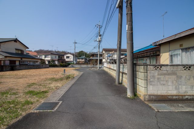 足利市五十部町の売地の前面道路含む現地写真