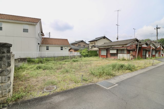 足利市五十部町の売地の外観