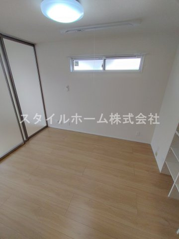 レクエルドの寝室|別部屋写真です。