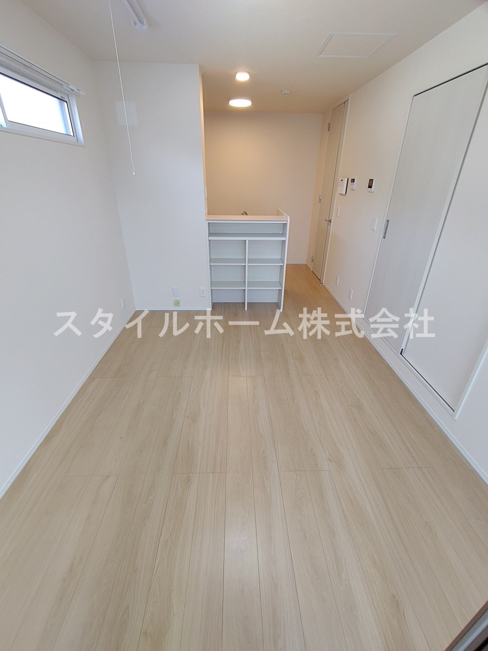 レクエルドの居間・リビング|別部屋写真です。