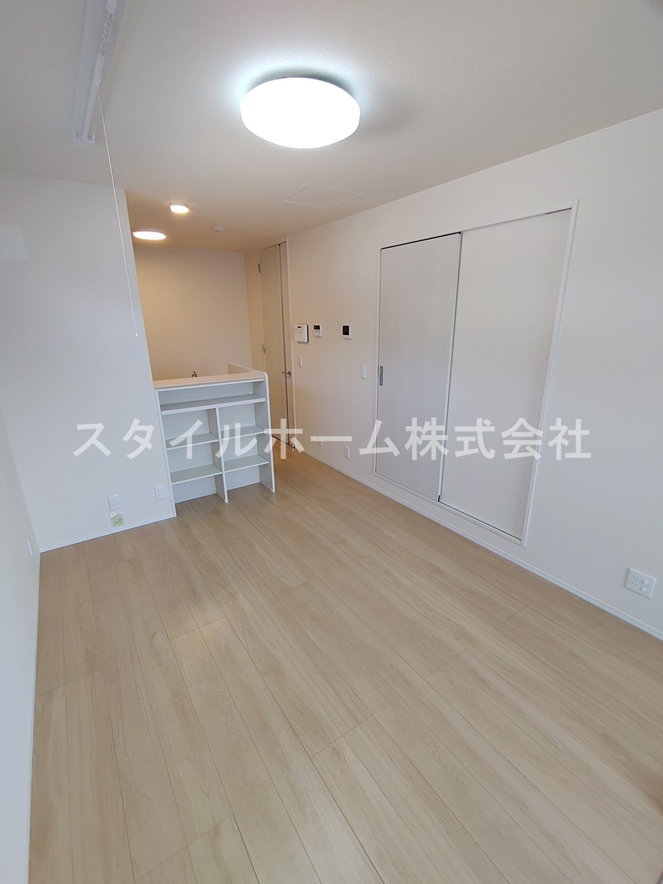 レクエルドの内装|別部屋写真です。