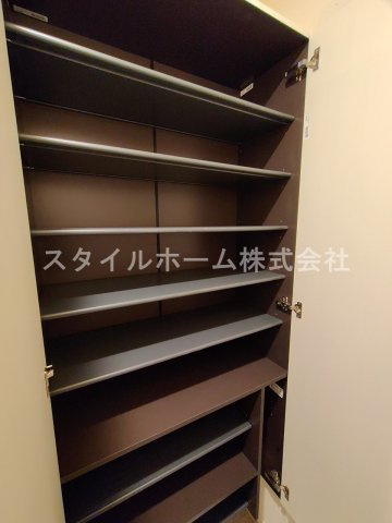 レクエルドの収納|別部屋写真です。