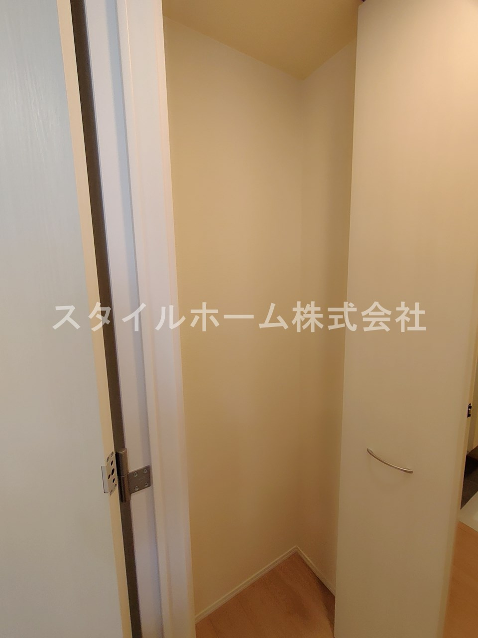 レクエルドの収納|別部屋写真です。