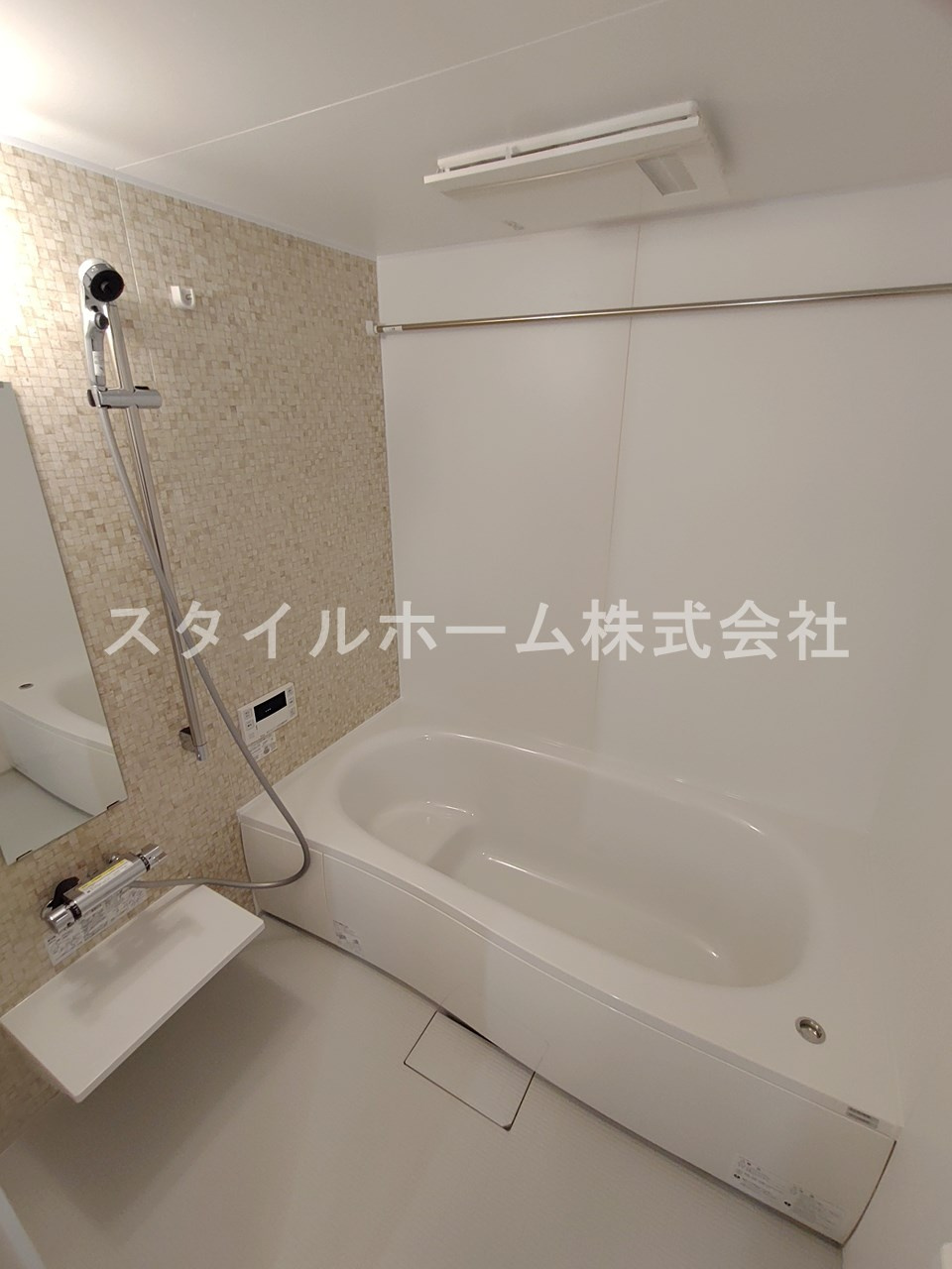 レクエルドの浴室|別部屋写真です。