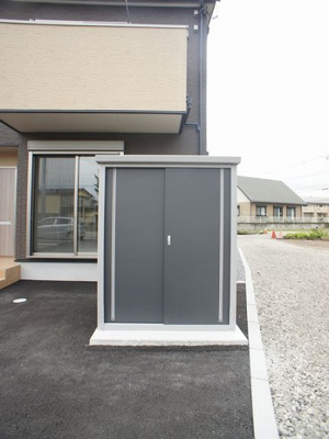 【設備】 | ナチュールメゾン | 外物置があります。