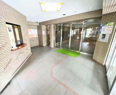 【エントランス】 | 朝日パリオ鐘ケ淵　5階　角　部屋　リ　フォーム済　