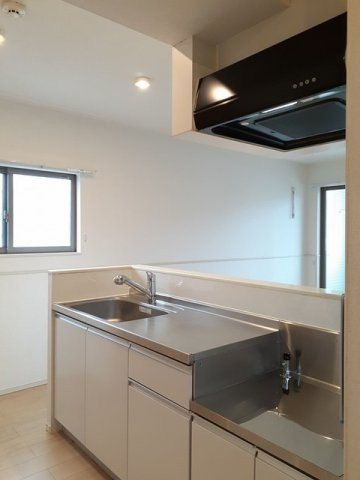 キャトルのキッチン|きれいなキッチンです