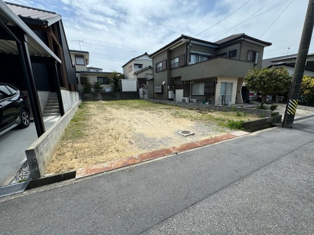 岡崎市庄司田2丁目の前面道路含む現地写真|前面道路含む現地写真です