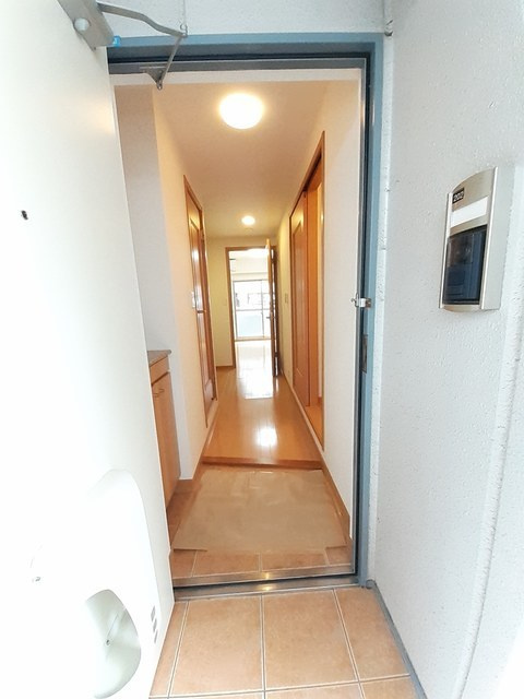 エスポワール秋川の玄関