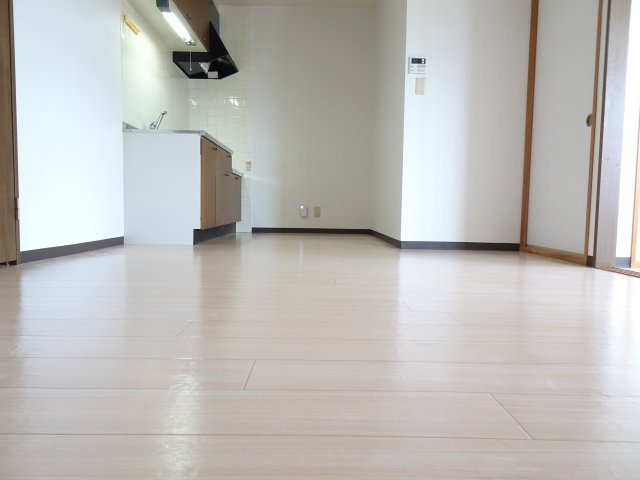 アンシュレール大井の居間・リビング