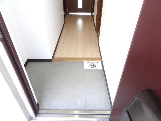 アンシュレール大井の玄関