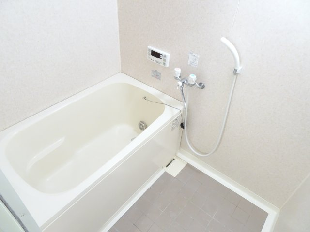 アンシュレール大井の浴室