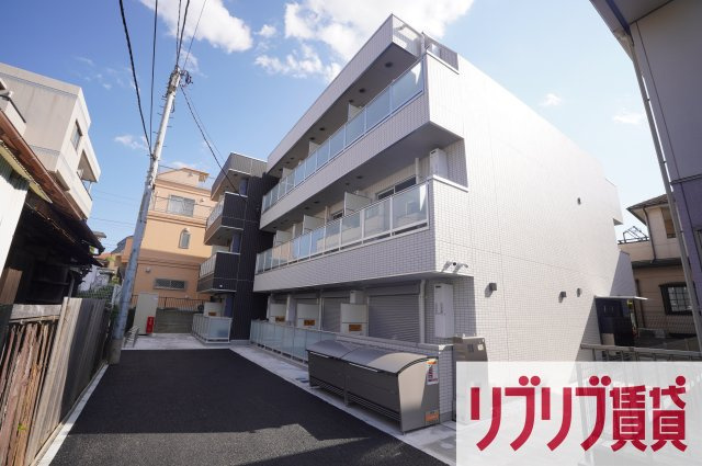 松波ヒルズの外観