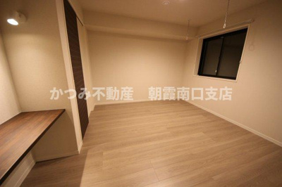 【内装】 | レオナ雅