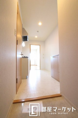 【玄関】 | ホワイトレジデンス | 同型タイプ