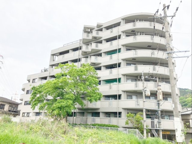 スワンマンション空港南Ⅱの外観|福岡市博多区金の隈1丁目の中古マンションです！