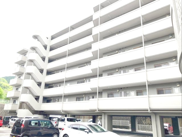 スワンマンション空港南Ⅱの外観|築29年総戸数67戸のマンション！