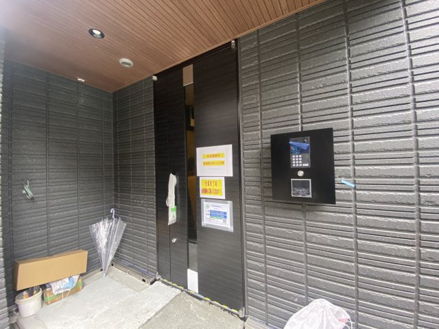 LazosMikageのエントランス