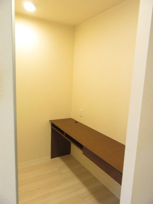 D-square 湊町 Ⅱの収納