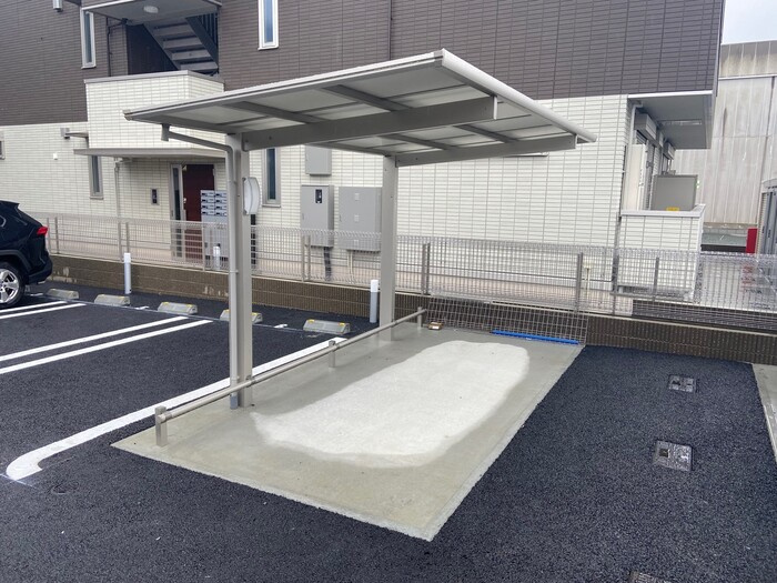 D-square 湊町 Ⅱの駐車場