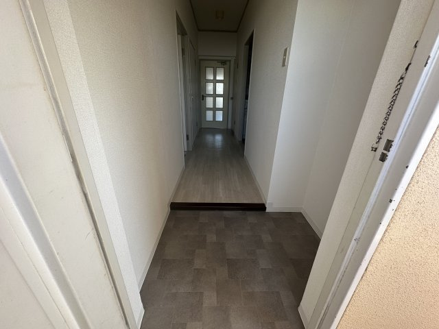矢倉ハイツの玄関