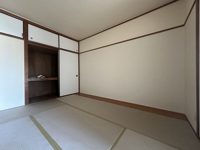 矢倉ハイツの寝室