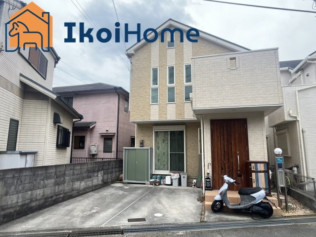 明石市大蔵谷奥　中古のエントランス|●年中無休：見学時間9:00～20:00・当日予約可●
低層住宅専用地域ですので陽当り良好