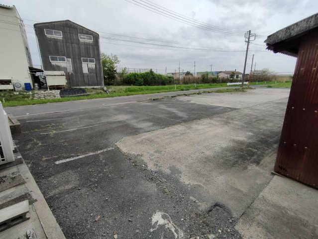 当古町　貸店舗の駐車場